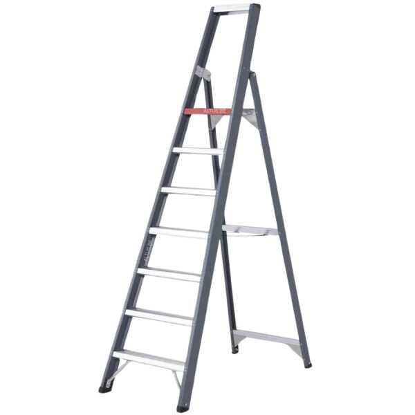 Altrex Falco enkele trapladder met 7 treden in aluminium voor professioneel gebruik en veilig werken op hoogte.