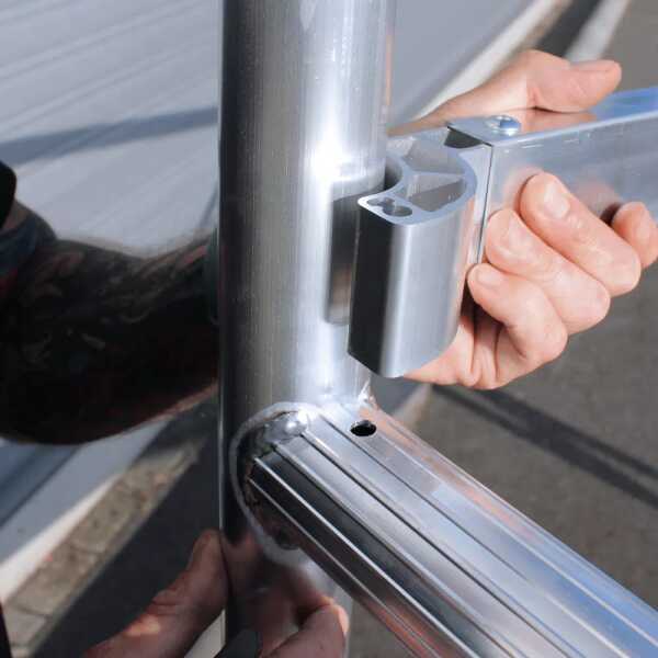 6-sports PRO kamersteiger - Platform zonder luik 0.75x1.90x3.00m wh - CONFORM EN1004:2020