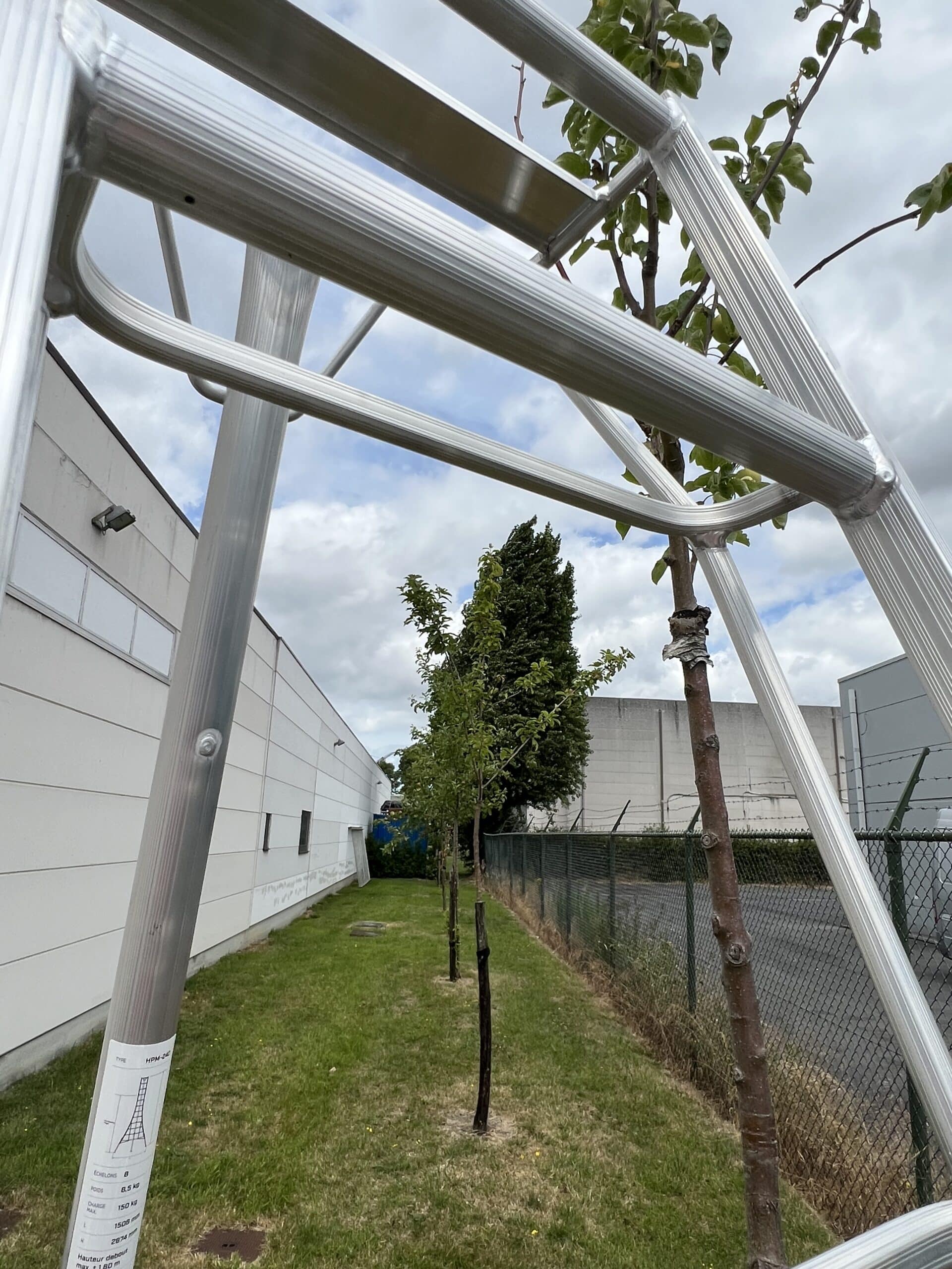 tripod_ladders-lassen