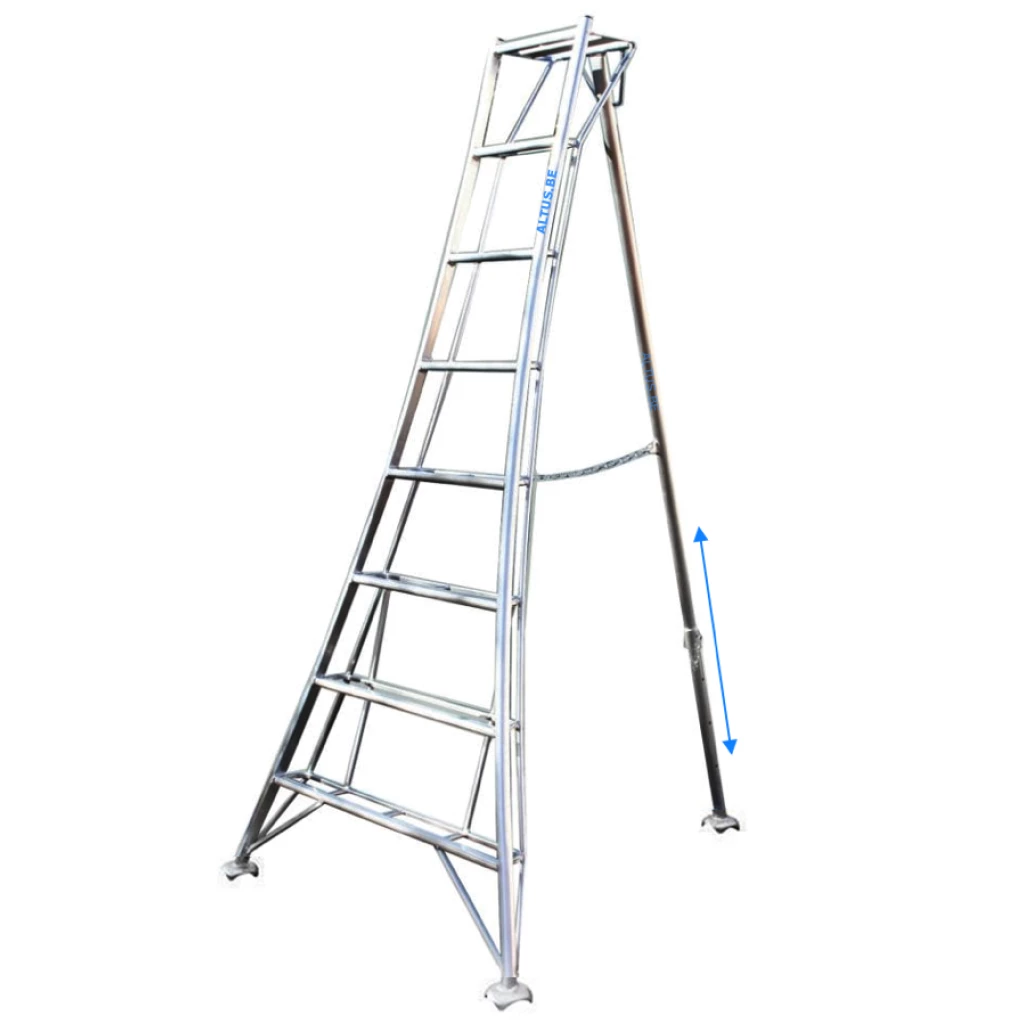 Foto van een Vultur tripod ladder 240cm met 1 poot verstelbaar