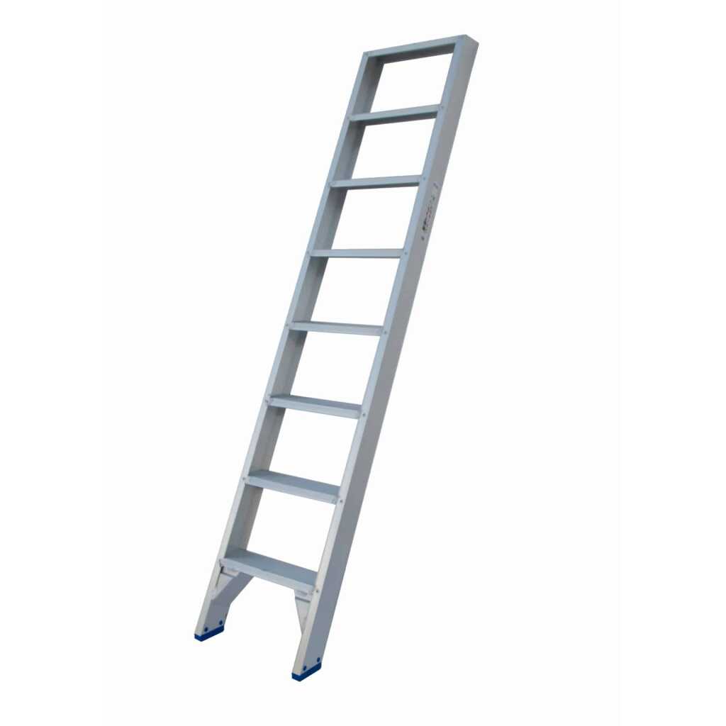 Solide enkele trap 8 treden . De enkele trapladder van Solide werden speciaal ontworpen voor industrieel gebruik.