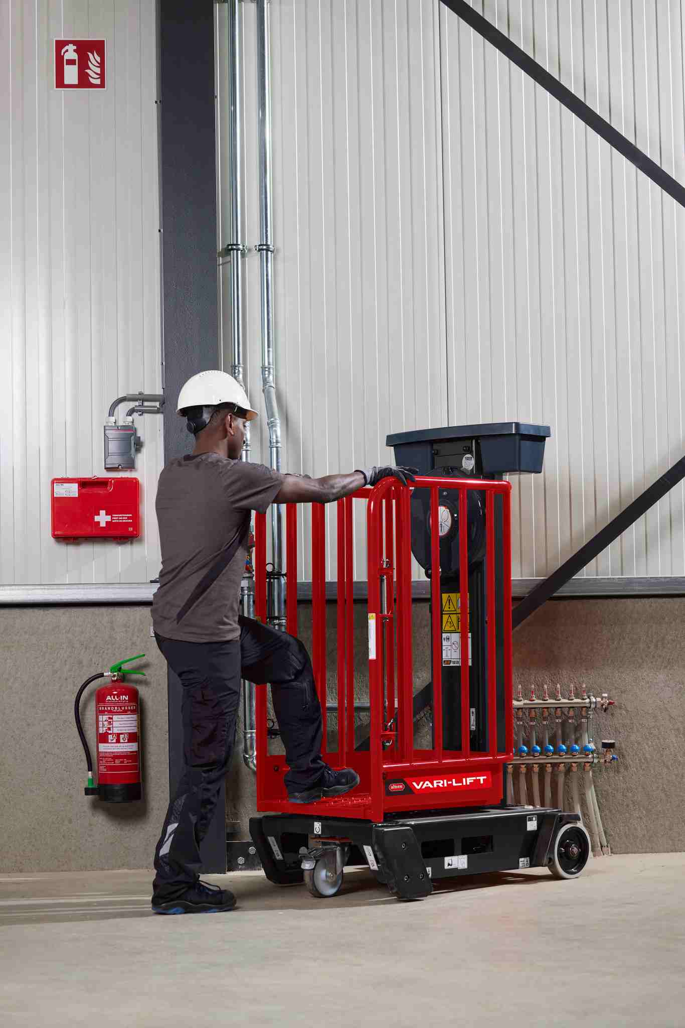 Personenlift_Vari_Lift_Shoogtewerker