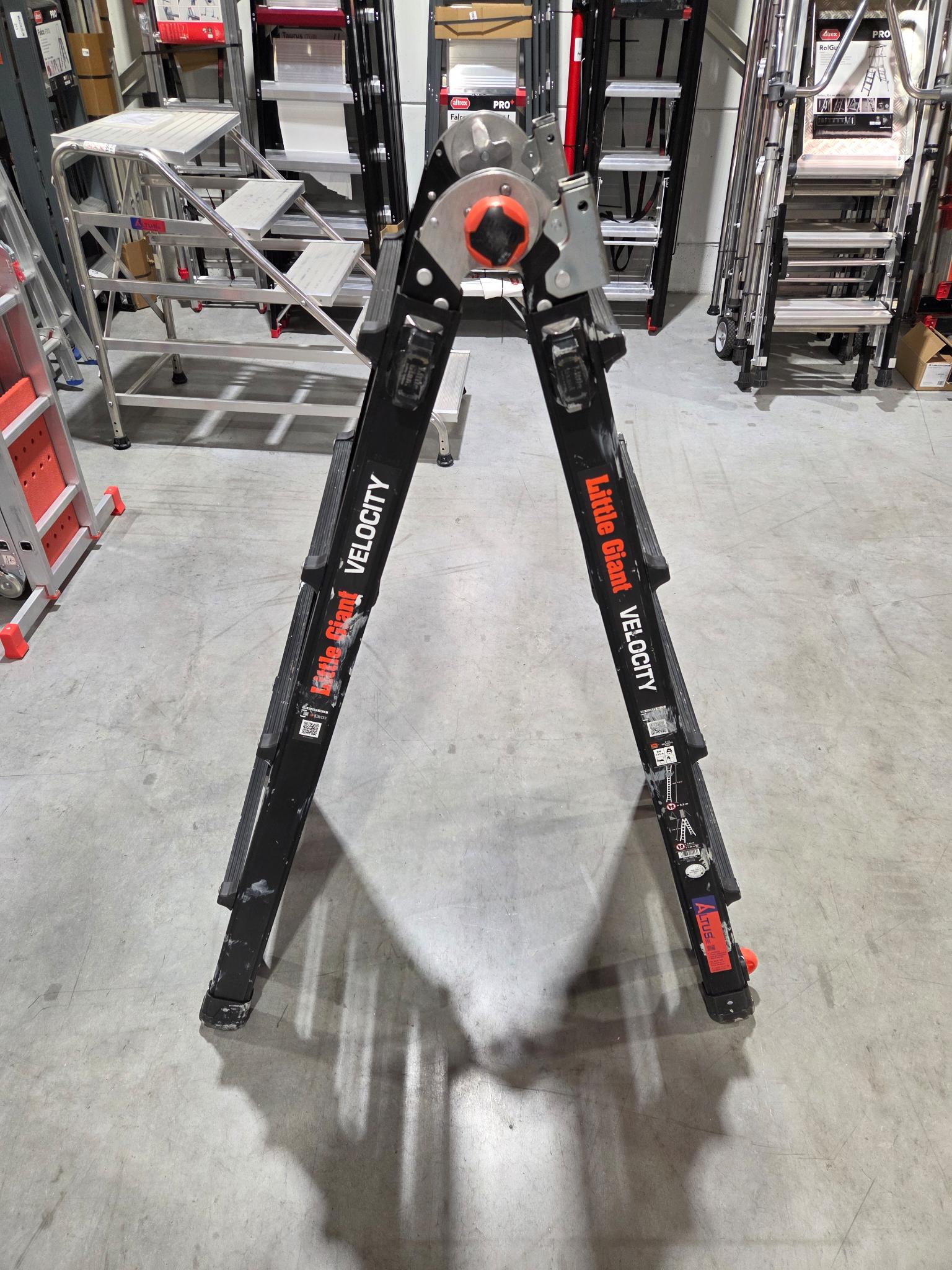 2ᵉKans Little Giant Multifunctionele ladder 4x4 velocity black pro - 4,5M - Afbeelding 5