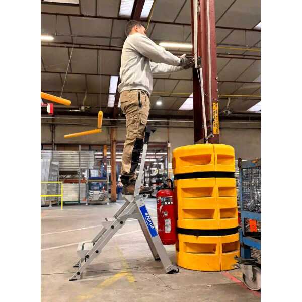 Artub - enkele trapladder STEP UP - 3 treden